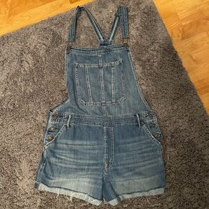 Abercrombie & Fitch Denim Overall Shorts
